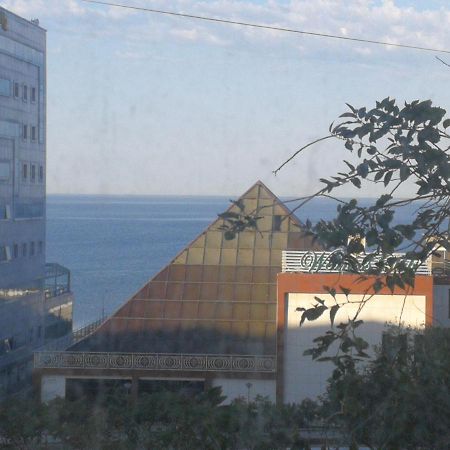 Flat at the seafront Aktau (Mangystau) Exterior photo