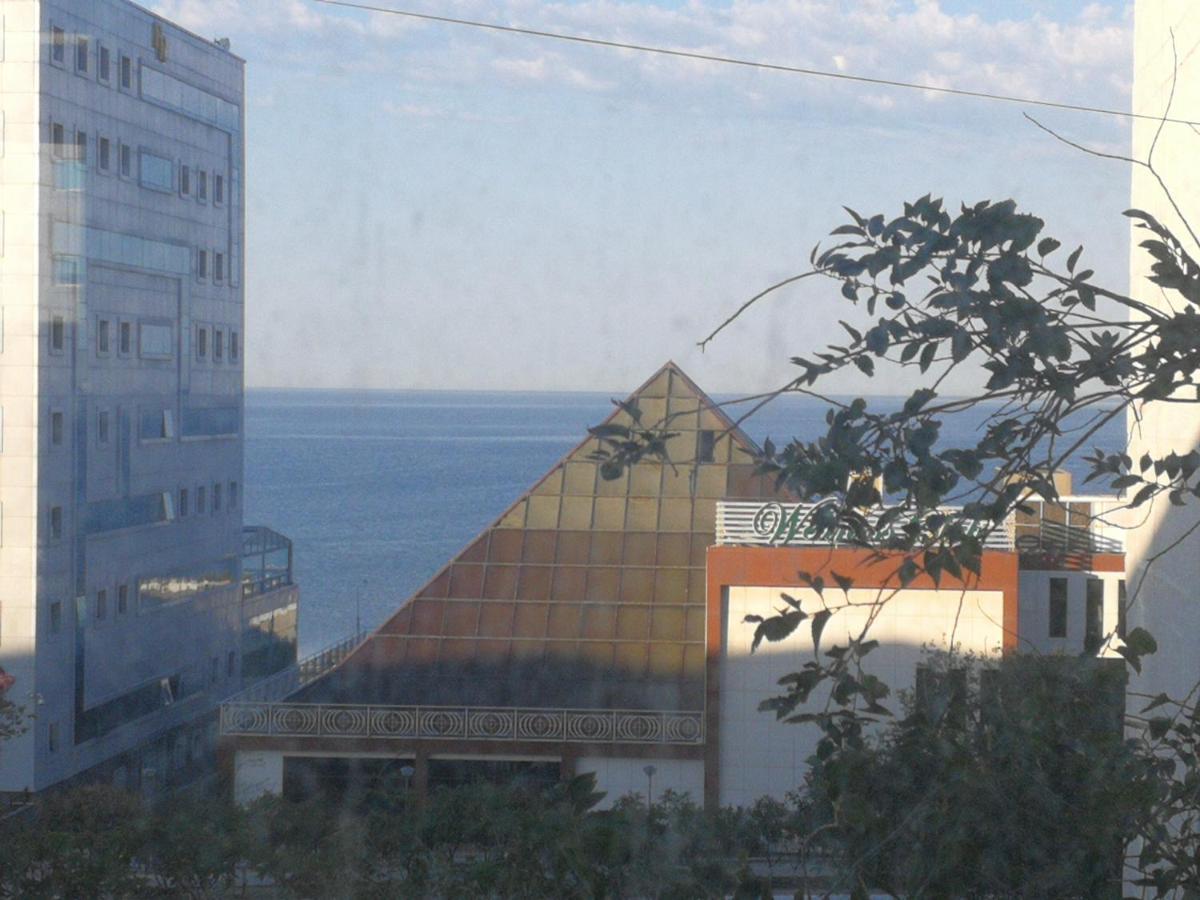 Flat at the seafront Aktau (Mangystau) Exterior photo
