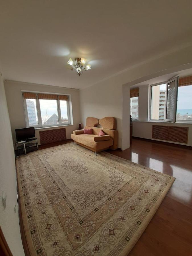 Flat at the seafront Aktau (Mangystau) Exterior photo